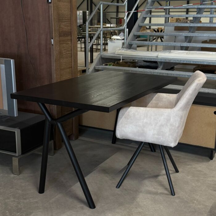 Bureau Zwart Eiken 140x80cm
