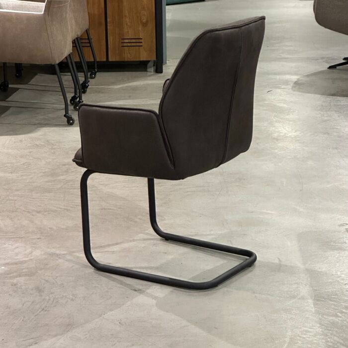 Eetkamerstoelen Boet