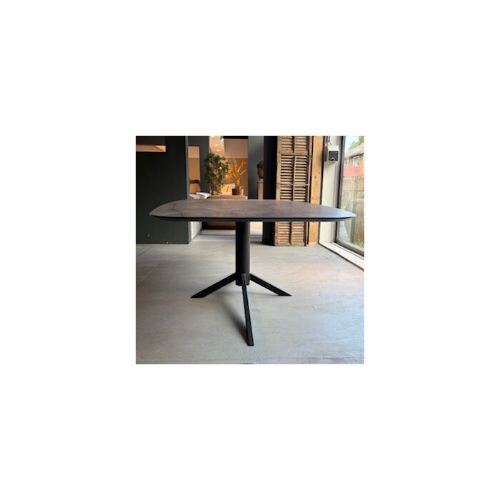 Eettafel Jaan 240x100cm 