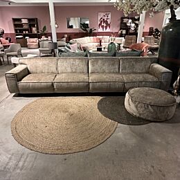 U-Bank Floor 