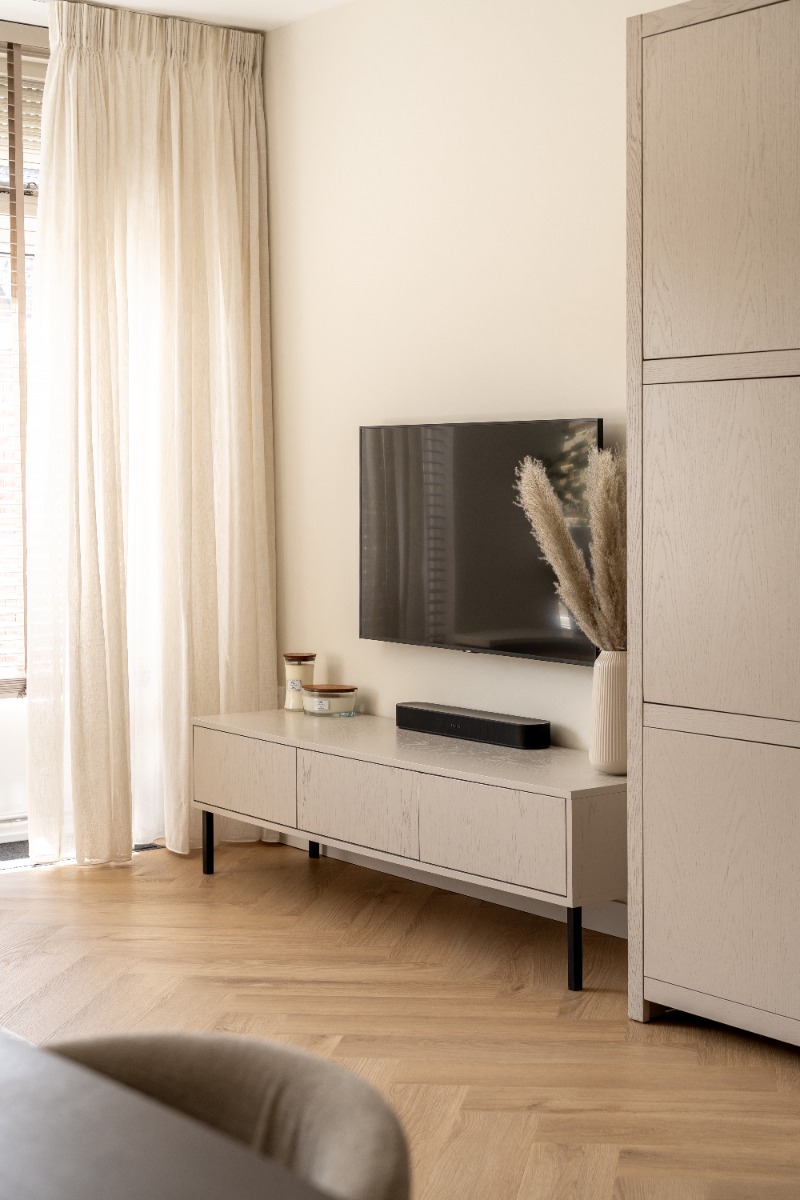 beige tv meubel