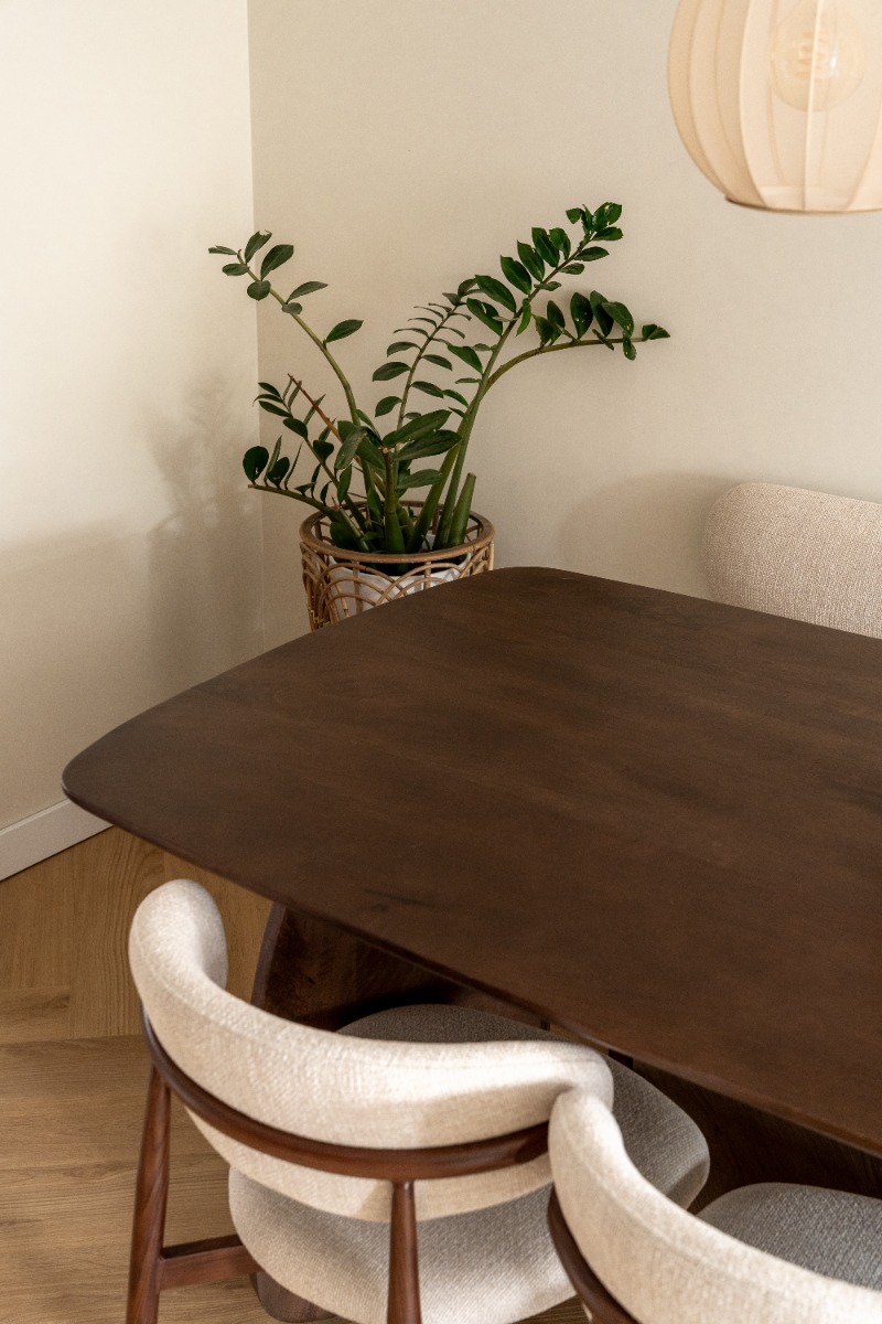 japandi eettafel