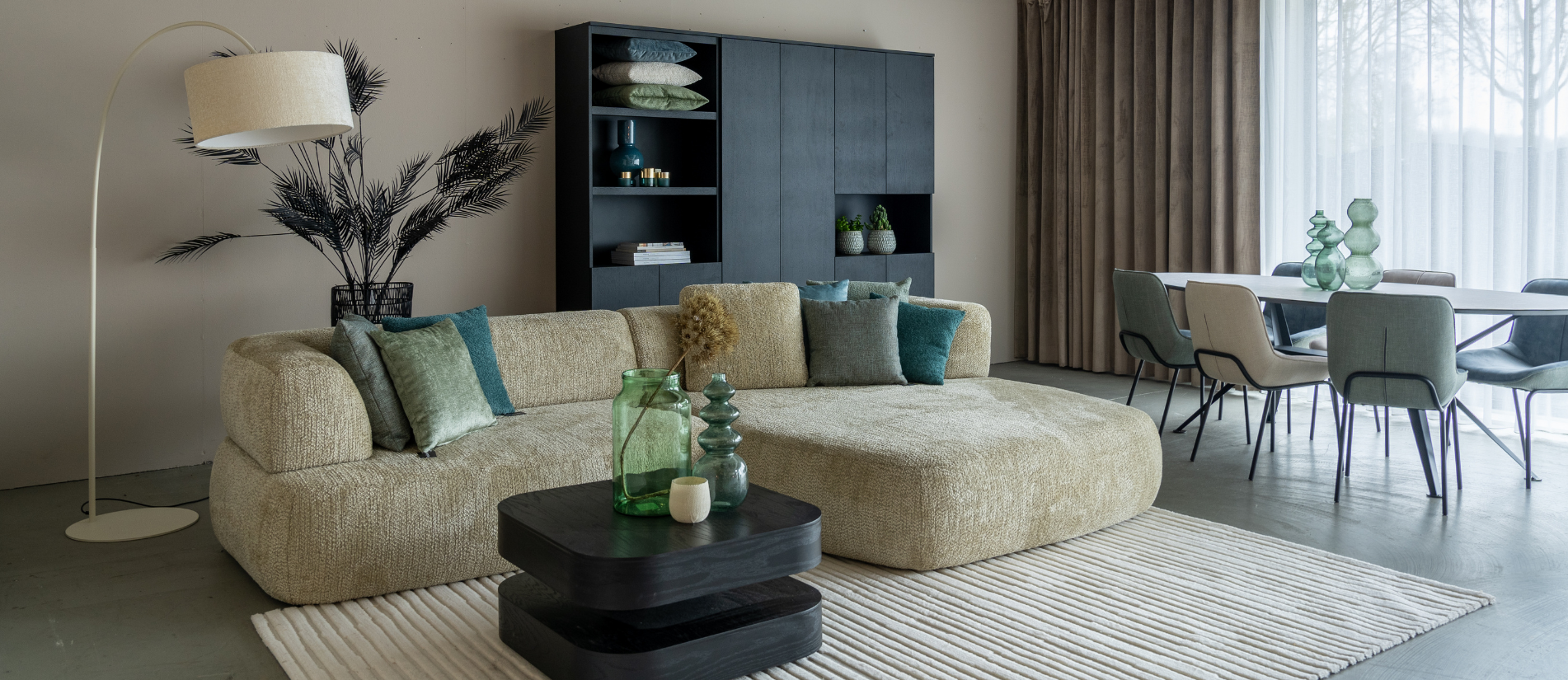 Donkere accenten in een licht interieur: de perfecte balans